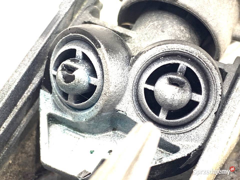 SPRYSKIWACZ REFLEKTORA LEWY PRZÓD OPEL ZAFIRA C