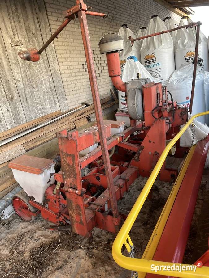 Siewnik do kukurydzy