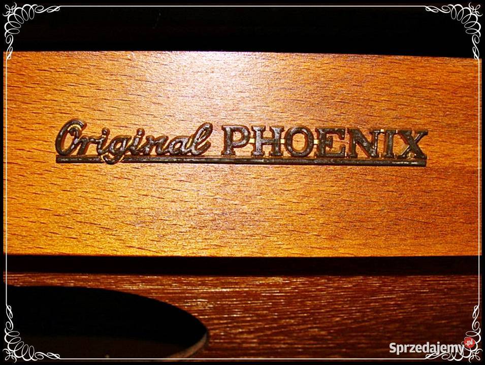 Stara maszyna do szycia Phoenix w oryginalnym Żary