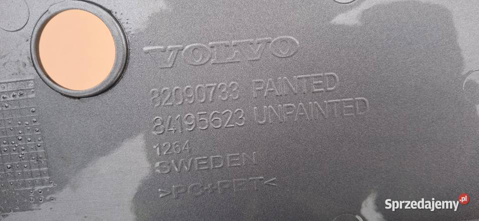 VOLVO FH5 POSZYCIE ZDERZAK NAKŁADKA ŚRODEK