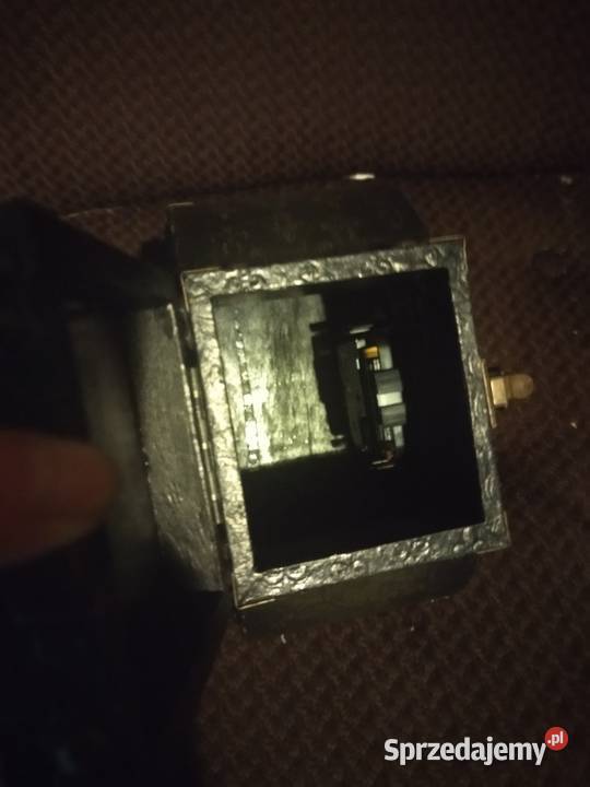 Stary zegar stojący w drewnianym pudełku Olsztyn