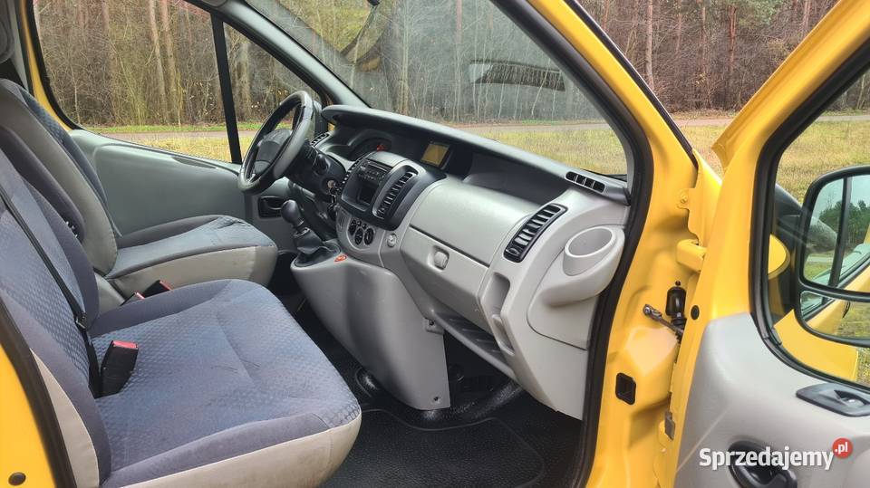 Sprzedam Renault Trafik z klimą 2008r20 dti z welurowa tapicerka Odrzywół