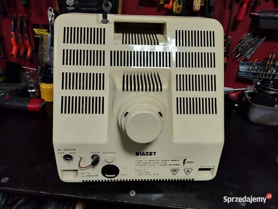 Telewizor PRL biazet Telewizory