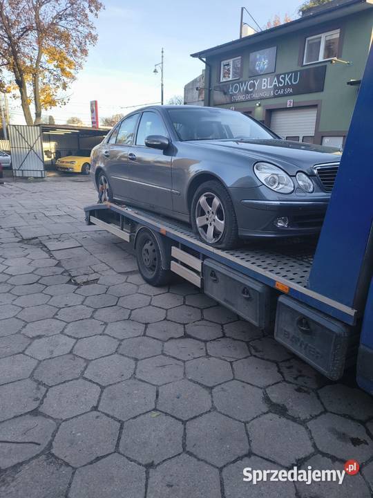 Laweta 24 h pomoc drogowa usługi moto