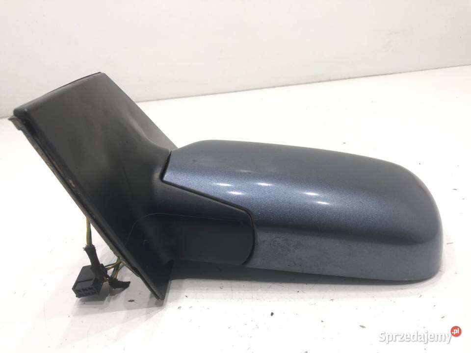 LUSTERKO LEWE TOYOTA YARIS I Hatchback 9905