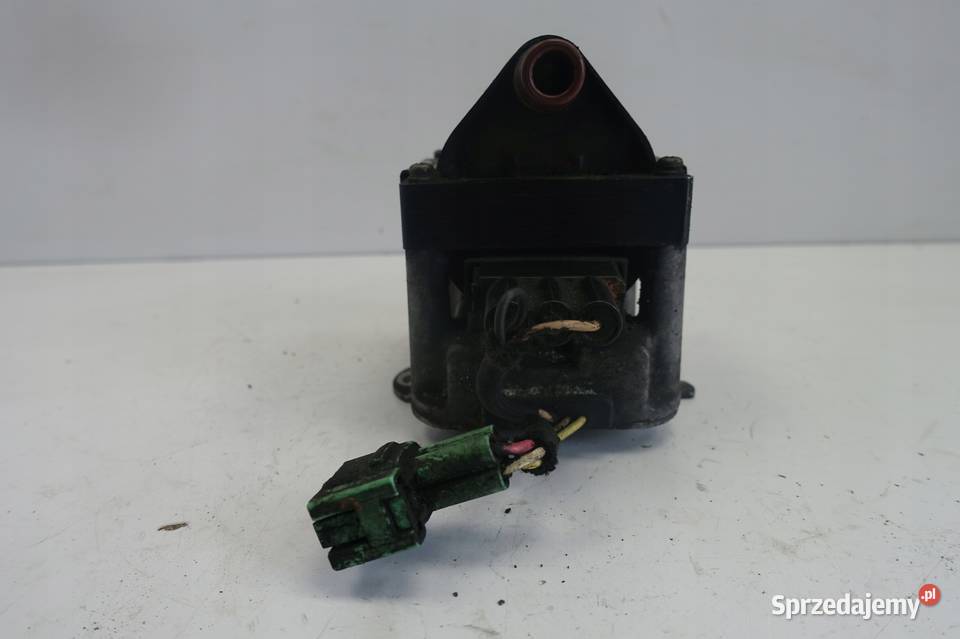 Toyota Supra III 30 i CEWKA ZAPŁONOWA 8962014430 Rudka