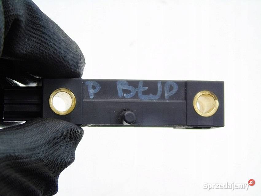 Czujnik uderzeniowy lewy Nissan Almera Tino 2002 śląskie Sosnowiec