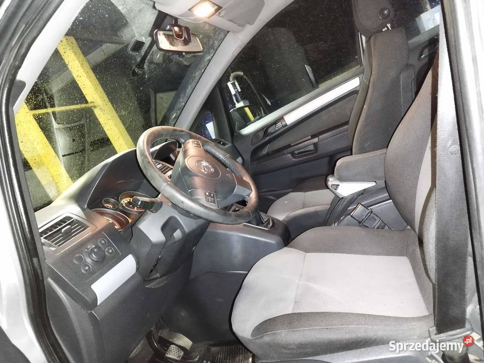 Opla Zafirę sprzedam zamienię 19 JTD 7 miejsc 290800km Radzyń Podlaski