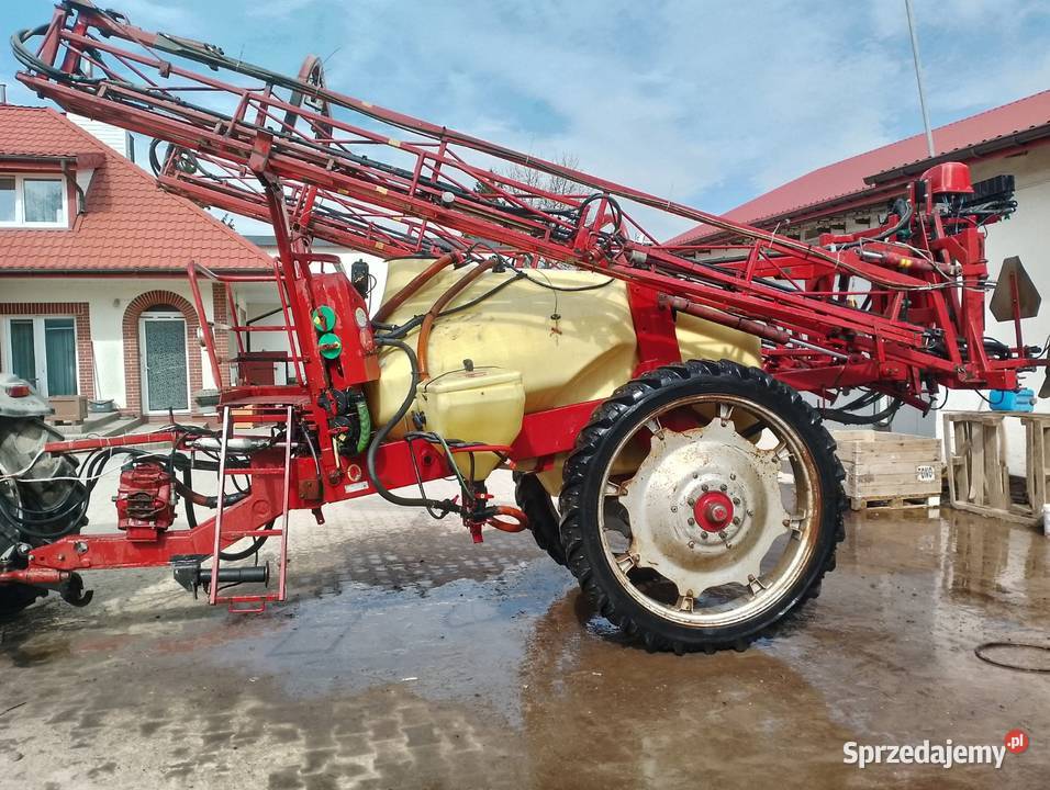 Opryskiwacz hardi comander 21m 7 sekcji 2100l łódzkie Sieradz sprzedam