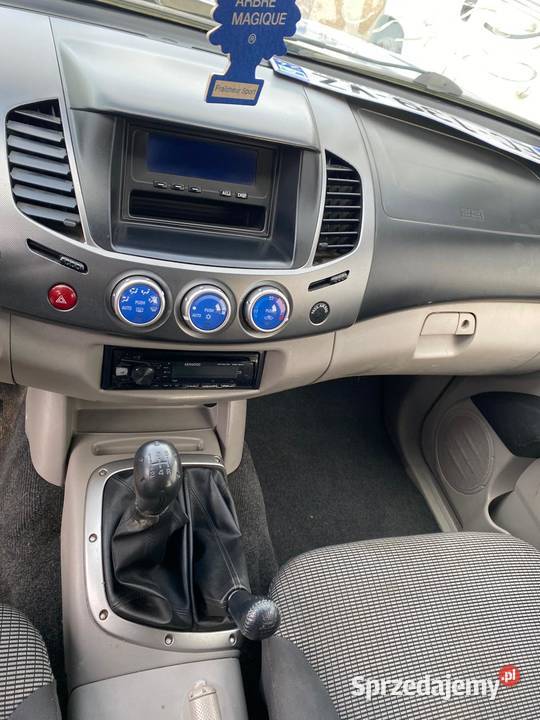 MITSUBISHI L200 25 TD 136 Instyle EC139 Pickup Przemyśl