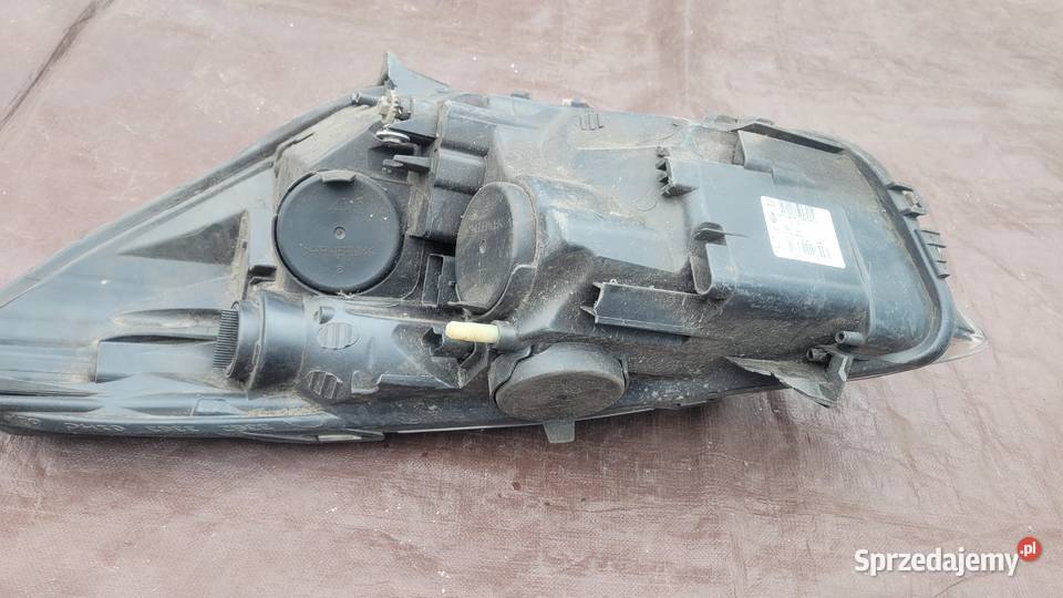 RENAULT CLIO IV 4 LAMPA PRAWA REFLEKTOR PRAWY