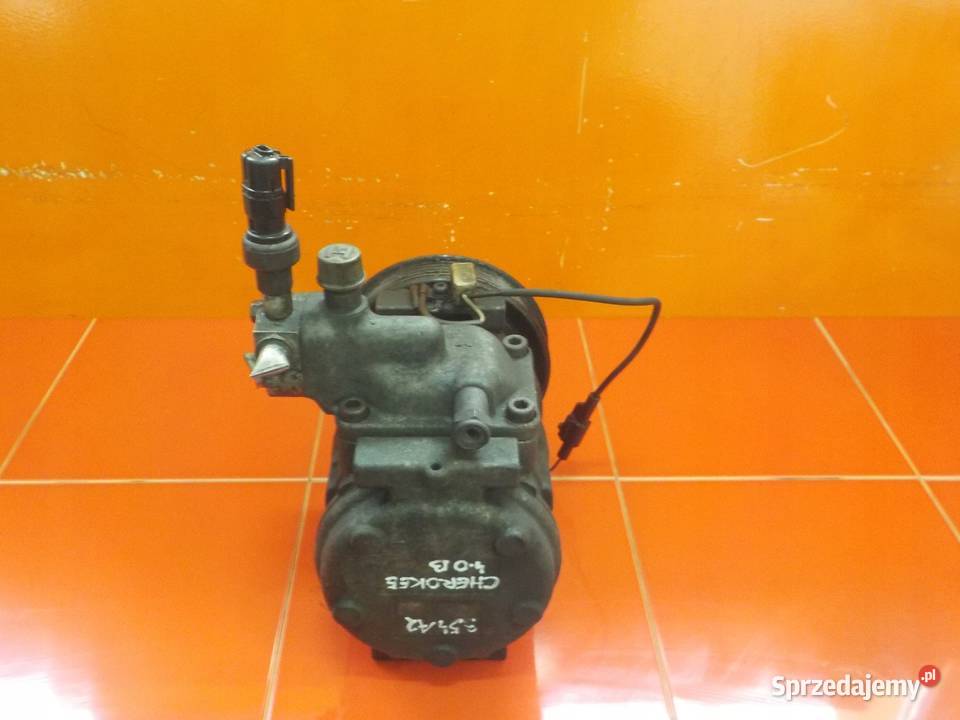 JEEP CHEROKEE 40 B 98r 177 ERH sprezarka Suków