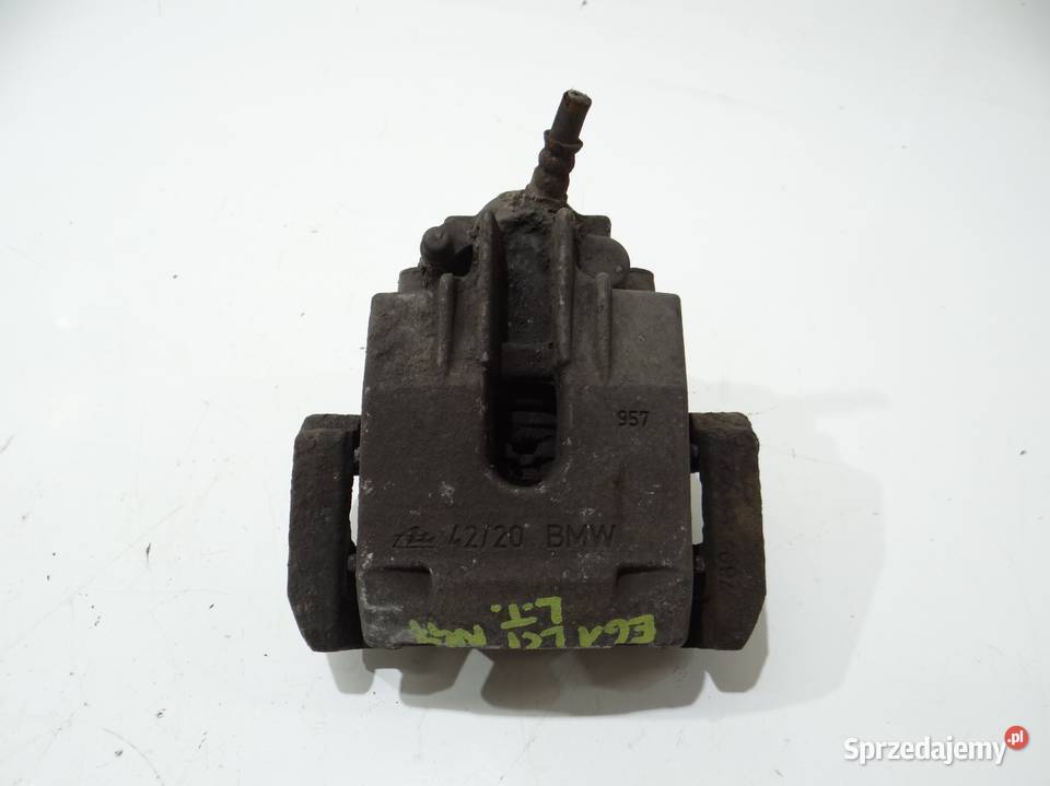 ZACISK HAMULCOWY LEWY TYŁ BMW E60 E61 N47 4220 osobowe