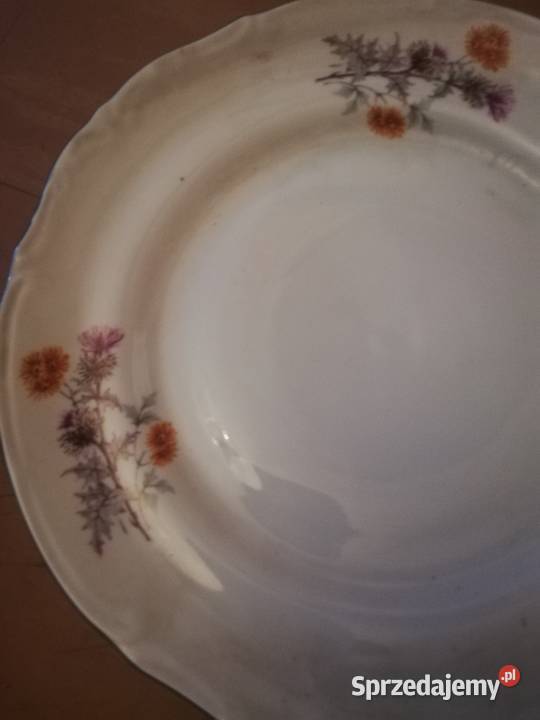Porcelana talerz z lat PRL z firmy chorzeń Warszawa