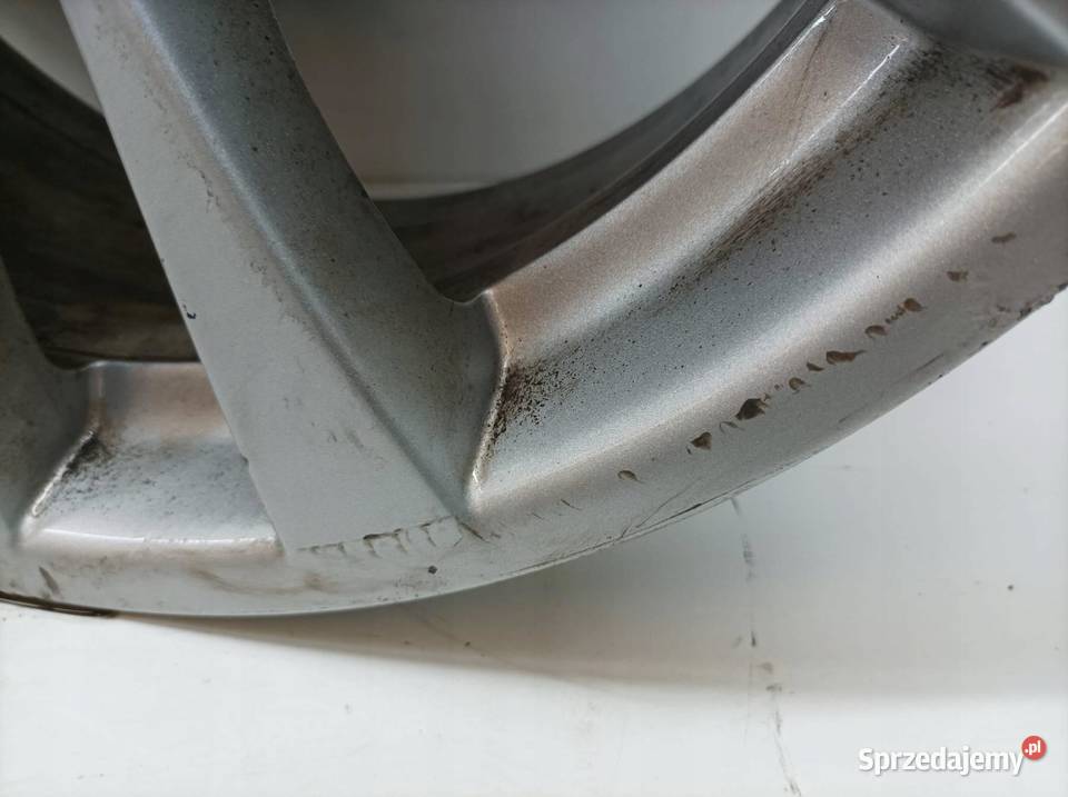 FELGA ALUMINIOWA R17 5X120 ET37 OC74 75 JX17