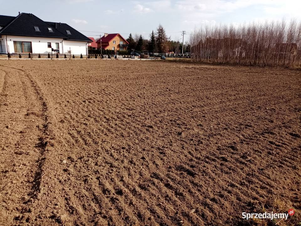 Sprzedam działkę budowlaną Staroźreby