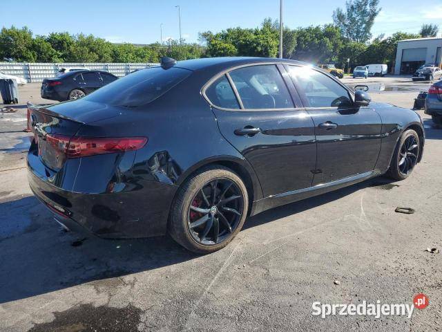 ALFA ROMEO GIULIA produkcji 2017 z USA