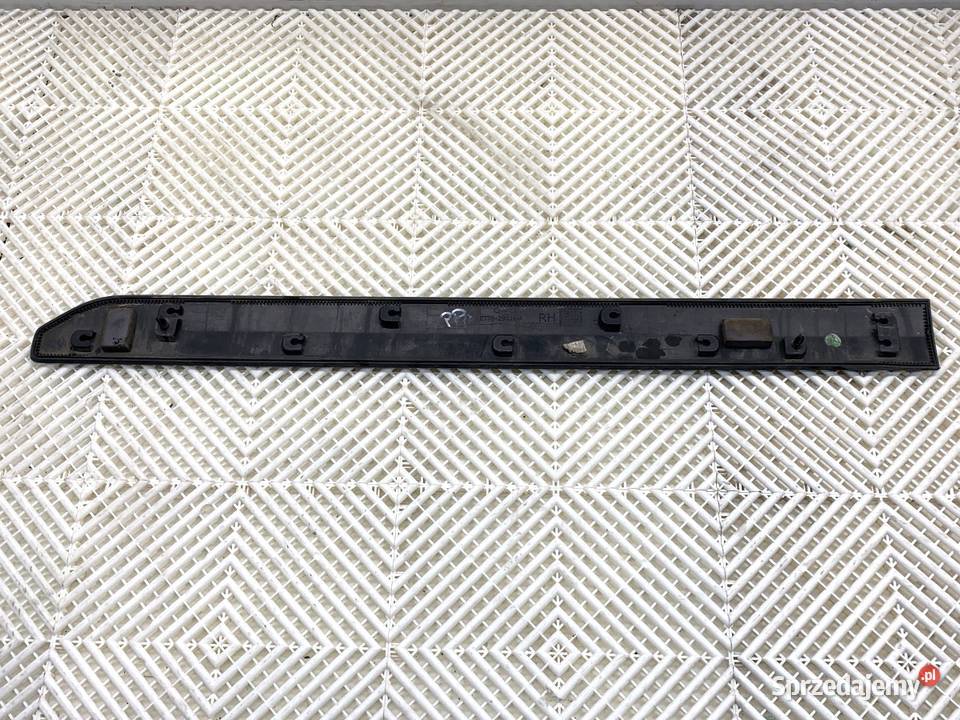 LISTWA DRZWI PRAWY PRZÓD FORD TRANSIT COURIER