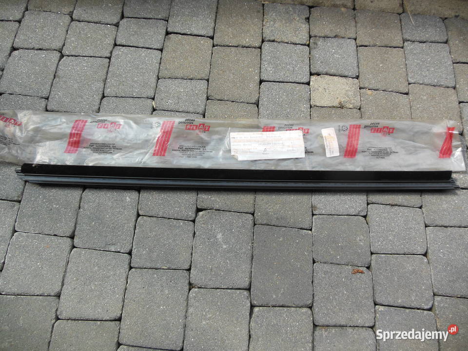 46409484Uszczelka wewnętrzna dolna szyby drzwi Uszczelki szyb śląskie Kozy sprzedam