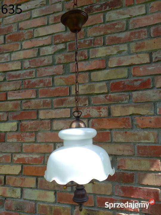 Żyrandol drewniany holenderski Szklany klosz Gawroniec