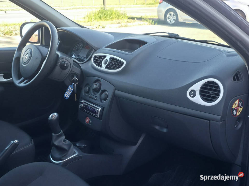 Renault Clio 12 Benzyna Serwisowany Gwarancja klimatyzacja Piekoszów sprzedam