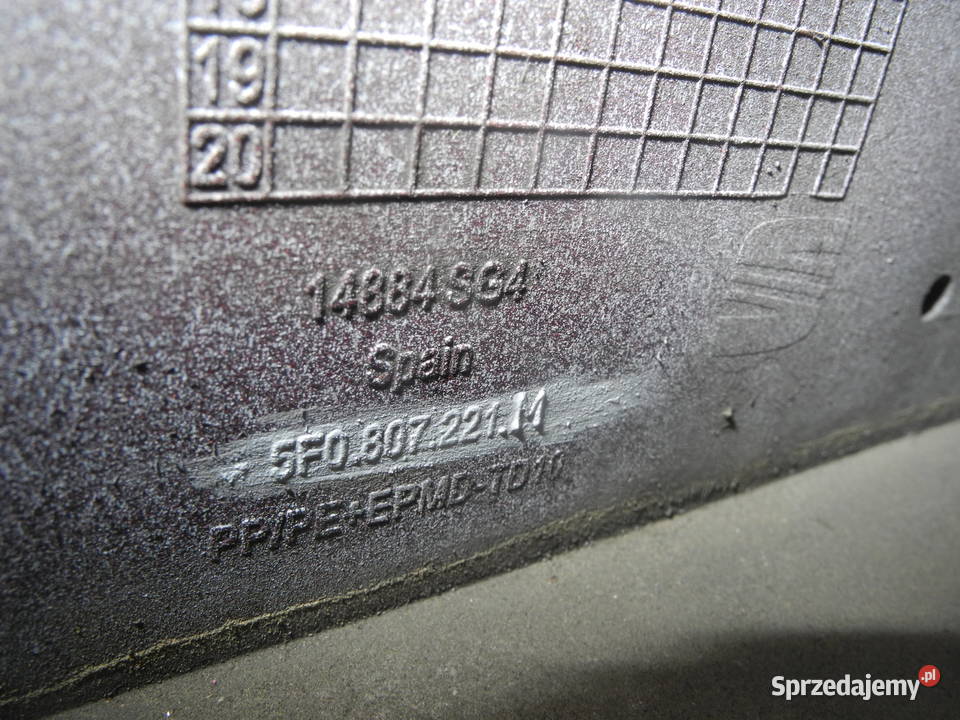 SEAT LEON III 5F0807221M ZDERZAK PRZEDNI