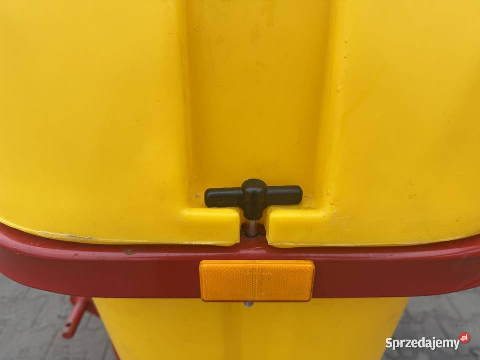 NOWY Opryskiwacz Polowy 600 L 12 m 3 Sekcje Opryskiwacze Koło sprzedam