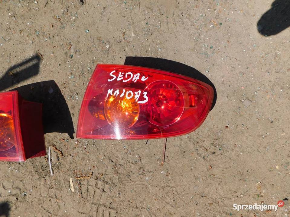mazda 3 sedan lampa tył prawa WYSYŁKA Pozostałe
