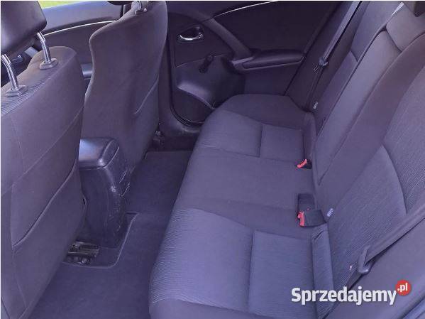 Toyota Avensis Toyota Avensis T27 BENZYNA Avensis Jelenia Góra sprzedam