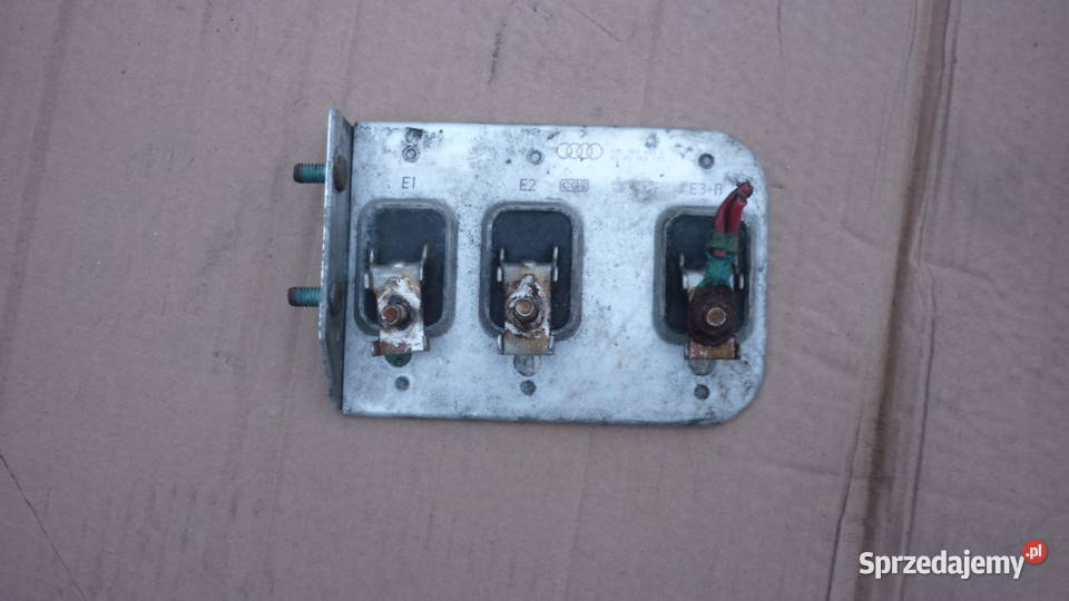Moduł sterownik wentylatorów Passat B5 Rok produkcji 1998 Kiszkowo