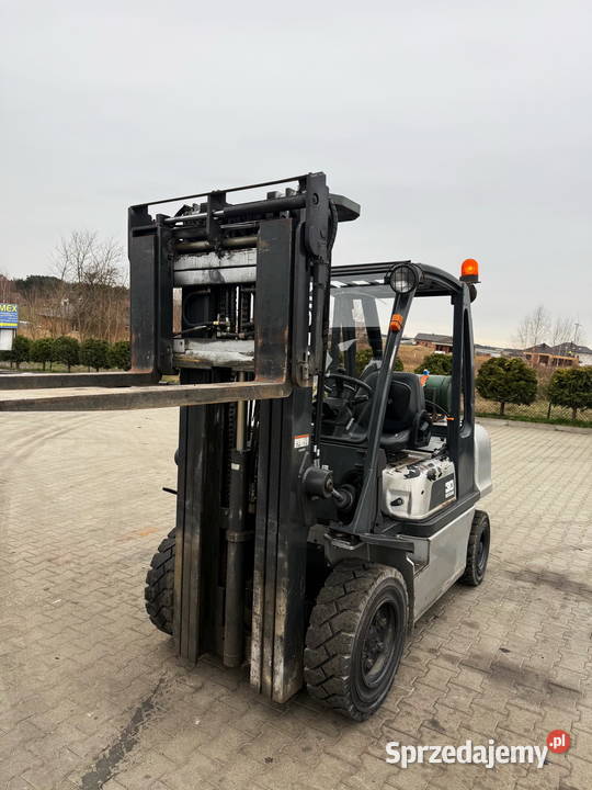 wózek widłowy NISSAN FG30 LPG 3000 Triplex 475m Wózki widłowe