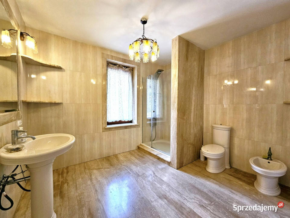 Elegancki dom wolnostojący 250 m2 Wysoki Sprzedaż Urzut