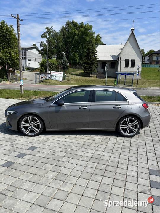 Mercedes A180d 2019r Niski przebieg 83000 bogato 116KM sprzedam