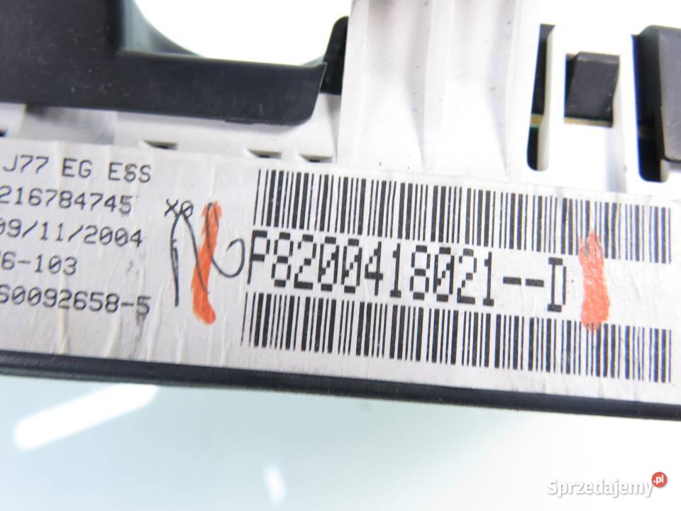 LICZNIK RENAULT MODUS 12 P8200418021D