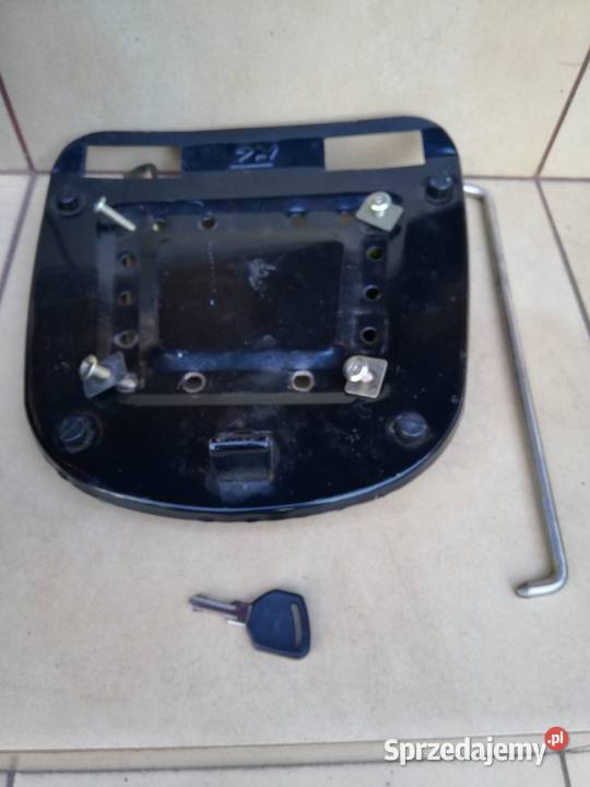 Kufer centralny motocyklowy 2 kluczyki Sieciechów