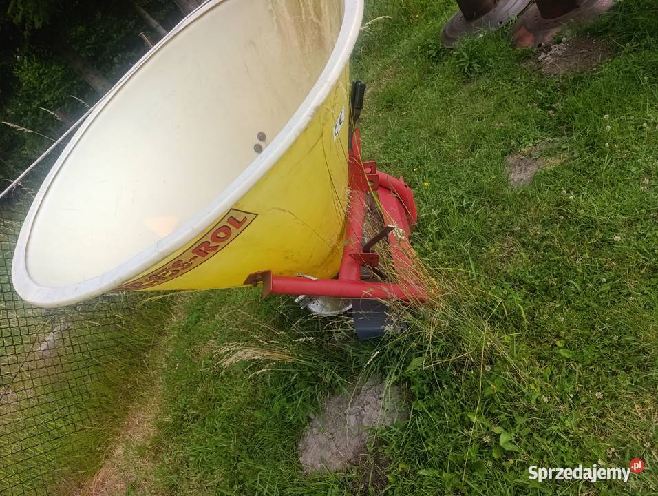 Rozsiewacz nawozów sztucznych Piorunówek