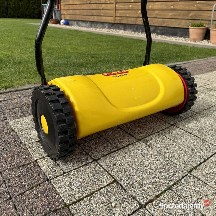 Bębnowa rotacyjna kosiarka ręczna Wolf Garten TC Lubin