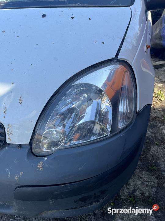 Toyota yaris I reflektor przedni lewy prawy Ropczyce