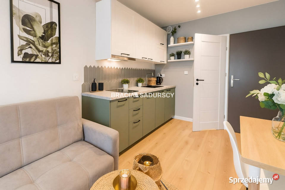 sprzedaży mieszkania Kraków Tomickiego 8108m2