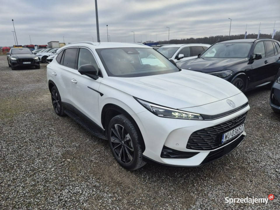 MG HS 40967km Komorniki