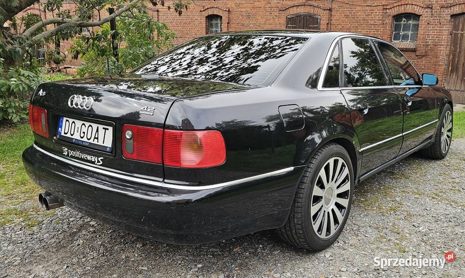 Audi A8 D2 42 V8 310 QUATTRO