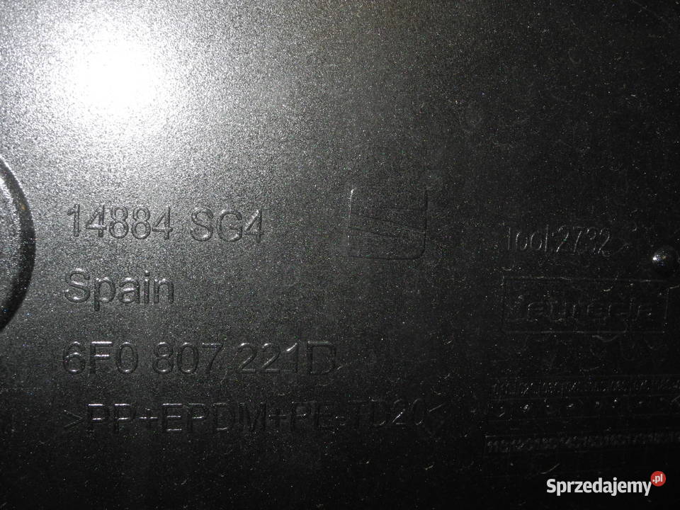SEAT IBIZA V ZDERZAK PRZEDNI 6F0807221D Trzebnica