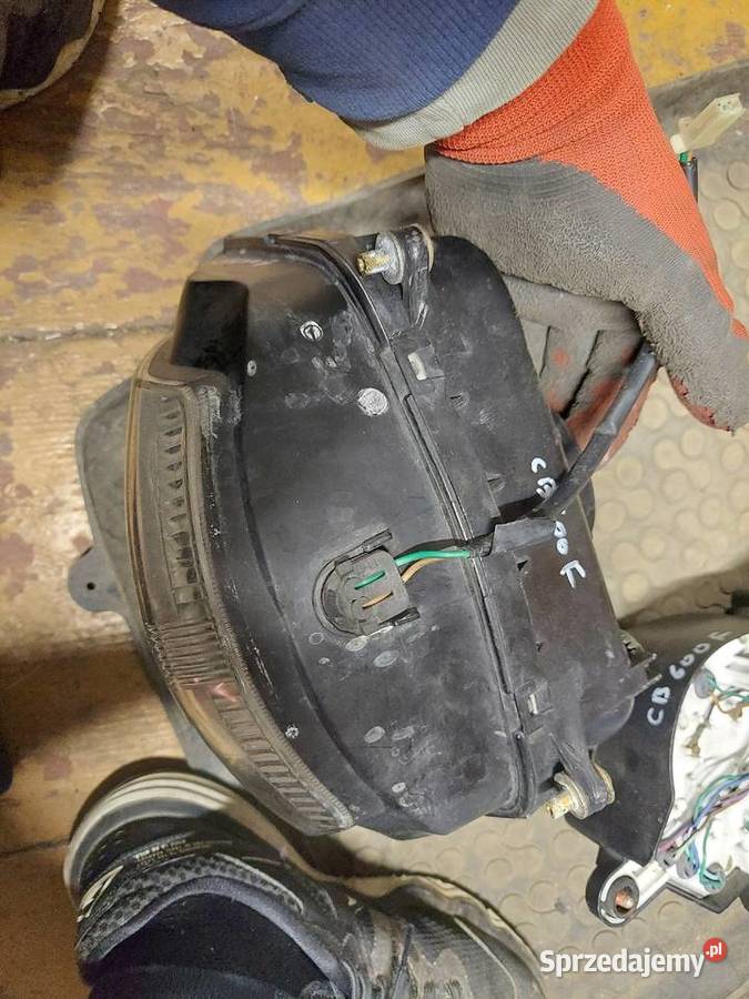 Honda CB 600 s Hornet lampa przód przednia Jelenia Góra sprzedam