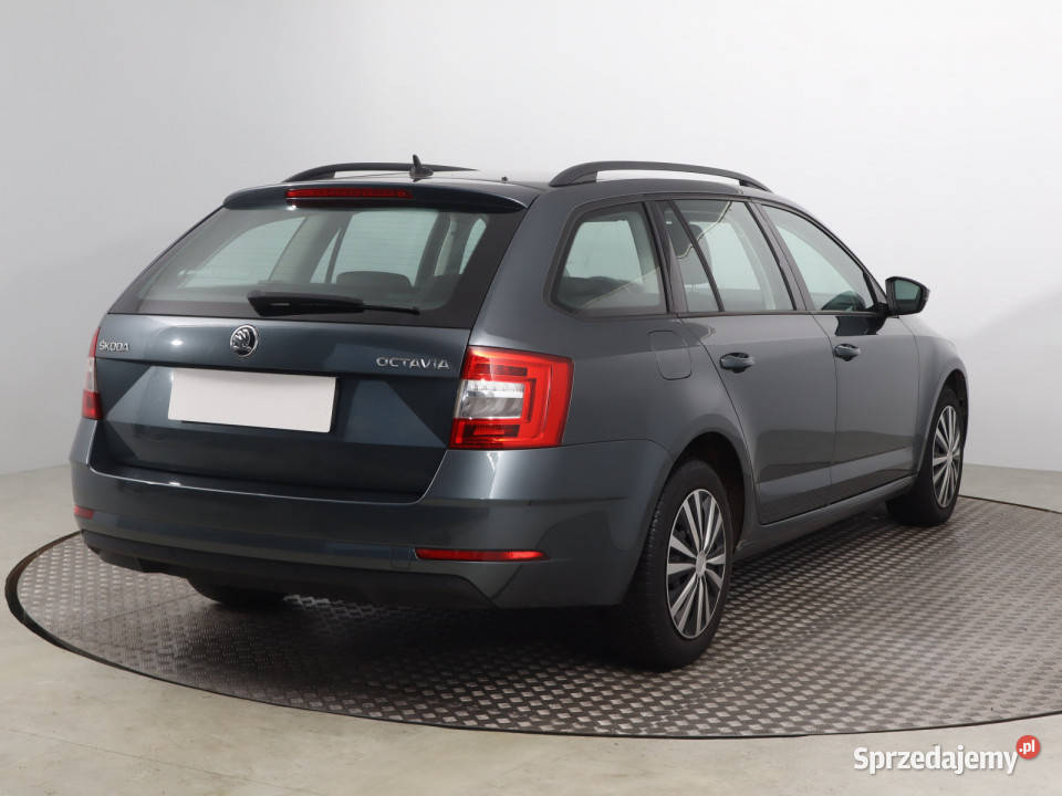 Skoda Octavia 15 TSI czujnik parkowania Bielany Wrocławskie