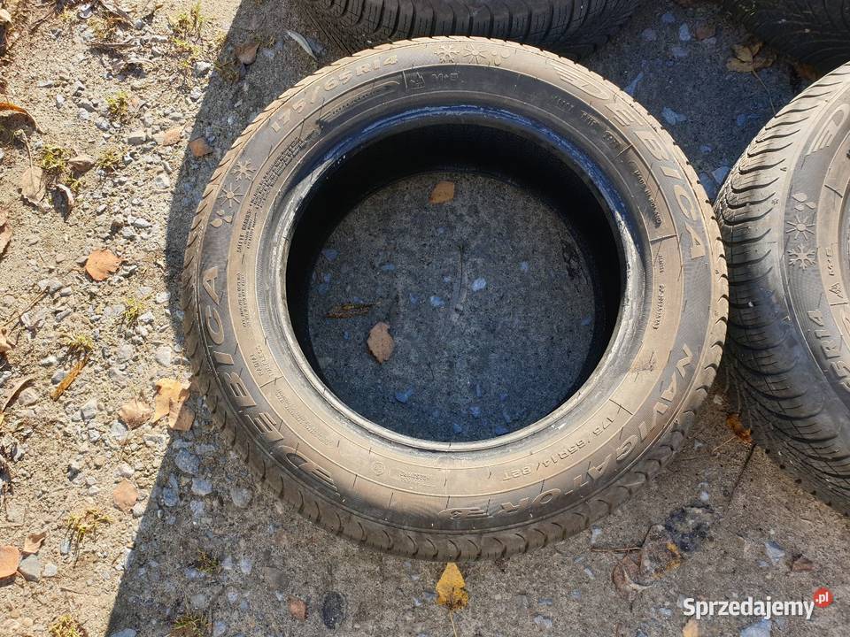 Dębica Navigator 1756514 opony wielosezonowe 14cale Sandomierz sprzedam