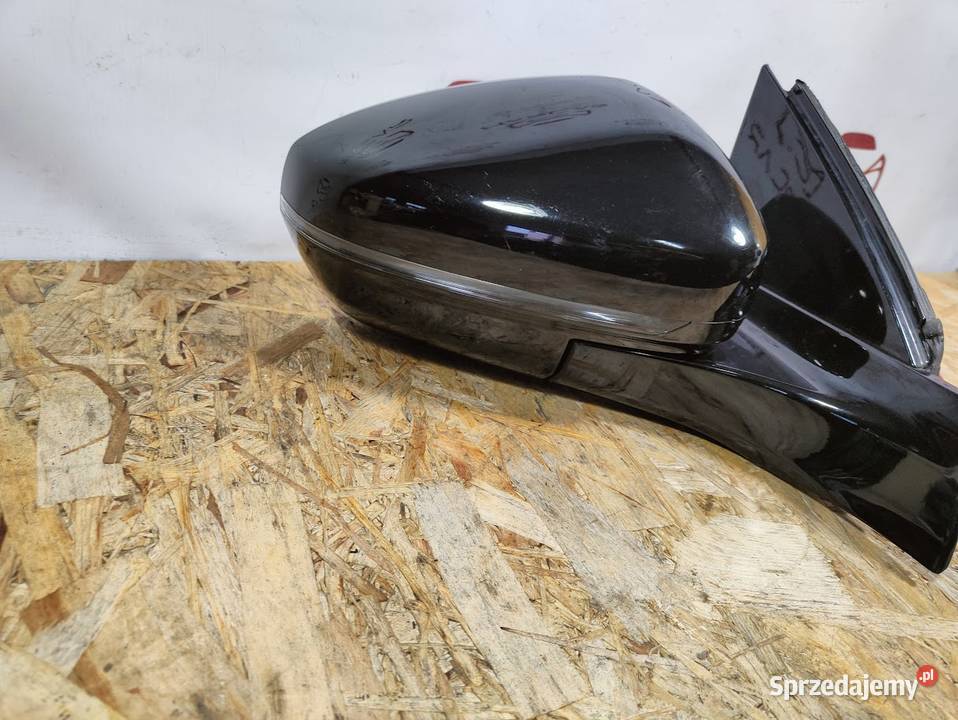 Przedmiotem Sprzedaży jest Lusterko Prawe 118 19 osobowe sprzedam