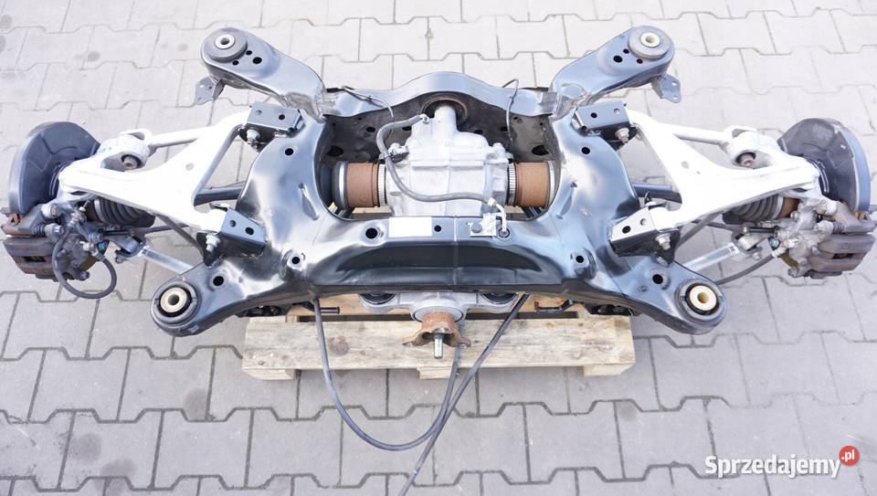 PÓŁOŚ PRAWA LEWA INFINITI Q70 22D LIFT Nowy Tomyśl