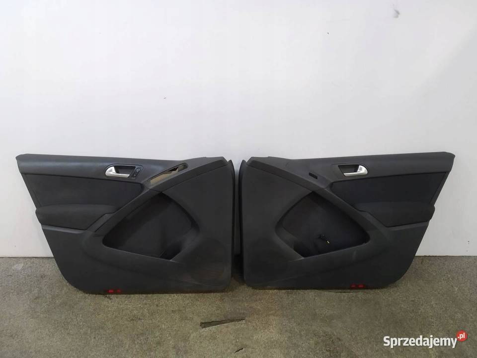 TAPICERKA BOCZEK LEWY PRAWY PRZÓD KPL VW osobowe świętokrzyskie