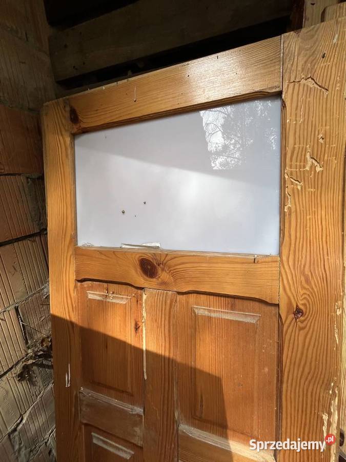 Drzwi drewniane z futrynami Białystok