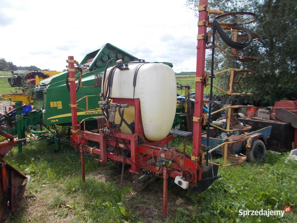 Opryskiwacz międzyrzędzi Karasiewo